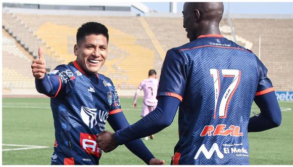 El chepenano Elsar Rodas y el colombiano Yorleys Mena marcaron los tantos en la victoria del cuadro trujillano. (Foto: Club UCV)