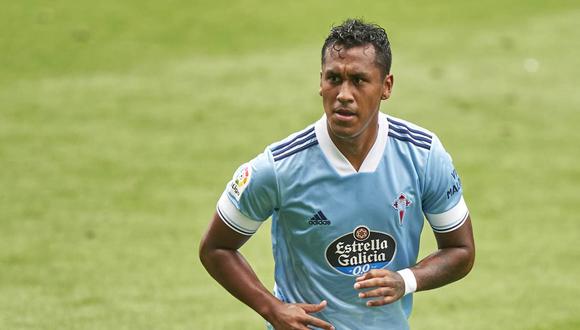 Renato Tapia sigue destacando en el fútbol español. (Foto: AFP)