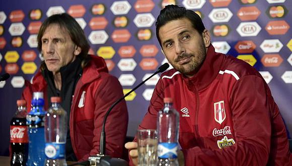Claudio Pizarro sostuvo que le sorprendió que Ricardo Gareca lo deje fuera del Mundial de Rusia 2018 (Foto: AFP)