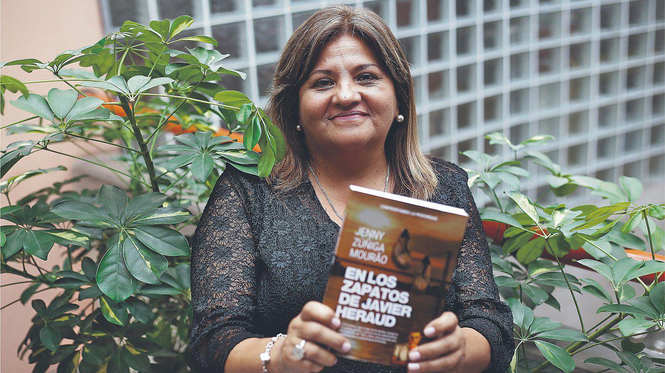 Jenny Zúñiga: "Heraud se estaba formado para ser el gran poeta"