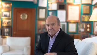 Hernando de Soto entrega carta a Pedro Castillo con 15 recomendaciones para su Gobierno