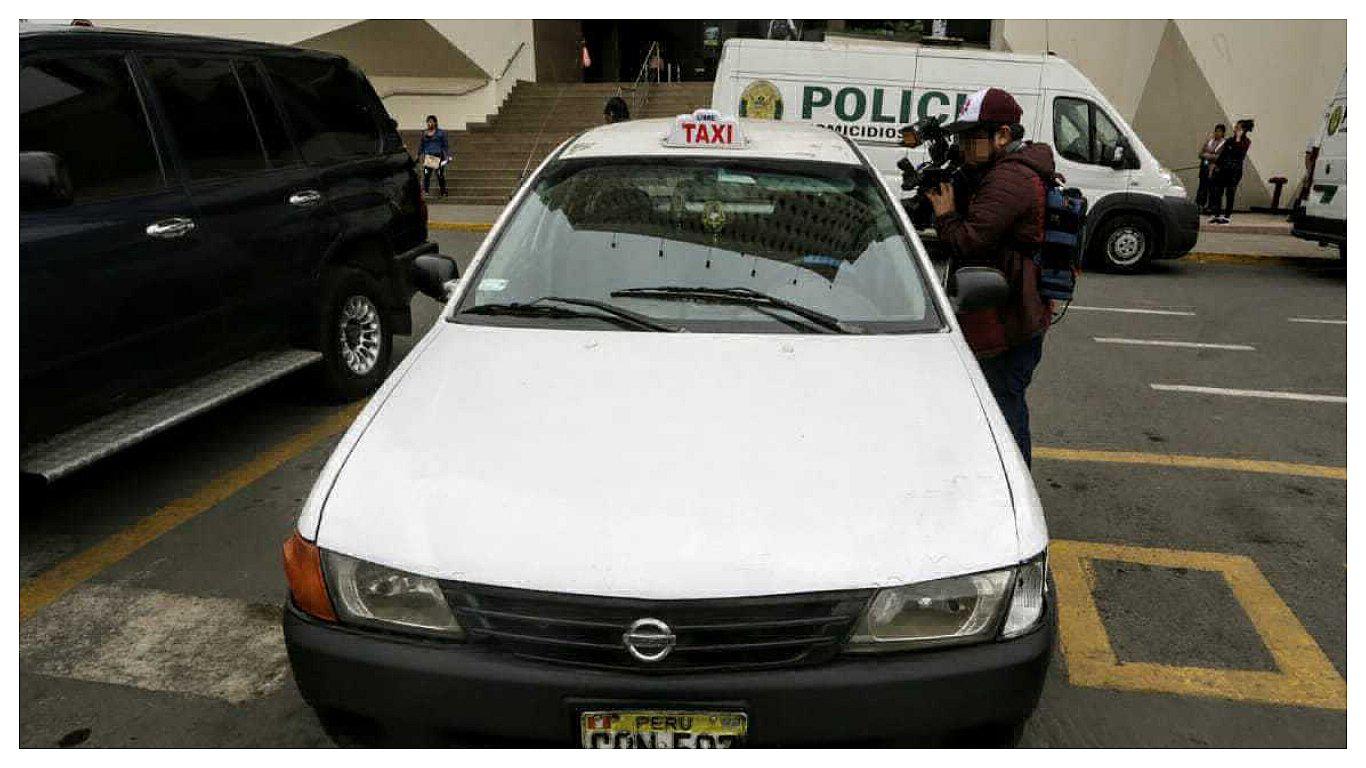 ​Encuentran vehículo donde trasladaron restos humanos (FOTOS)