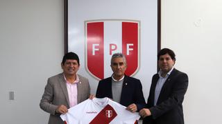 Un nuevo cargo: Juan Carlos Oblitas será Director General de Fútbol dentro de la FPF 