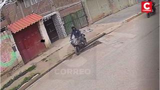 Huancayo: entra a su casa a comer y en contados minutos le roban su motocicleta  (VIDEO)