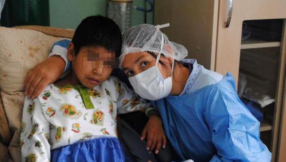 Mujer dona riñón a su hijo de 12 años