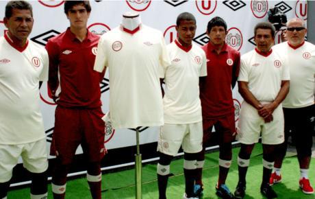 Presentan la nueva camiseta de Universitario de Deportes