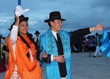 Pandilla puneña en los carnavales altiplánicos 