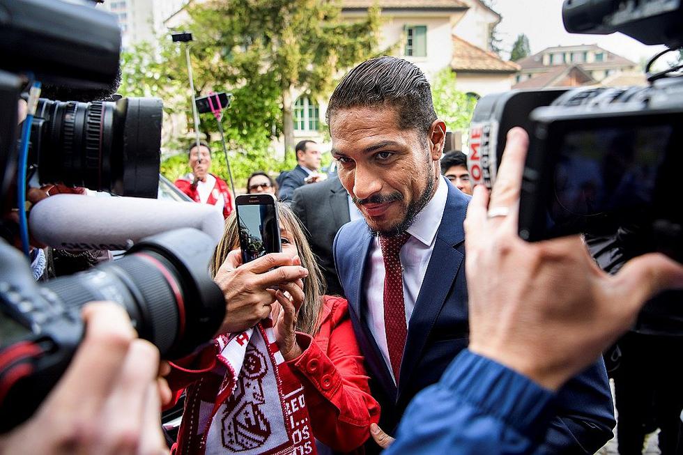 Paolo Guerrero agradeció a los hinchas tras culminar audiencia ante el TAS (FOTOS)