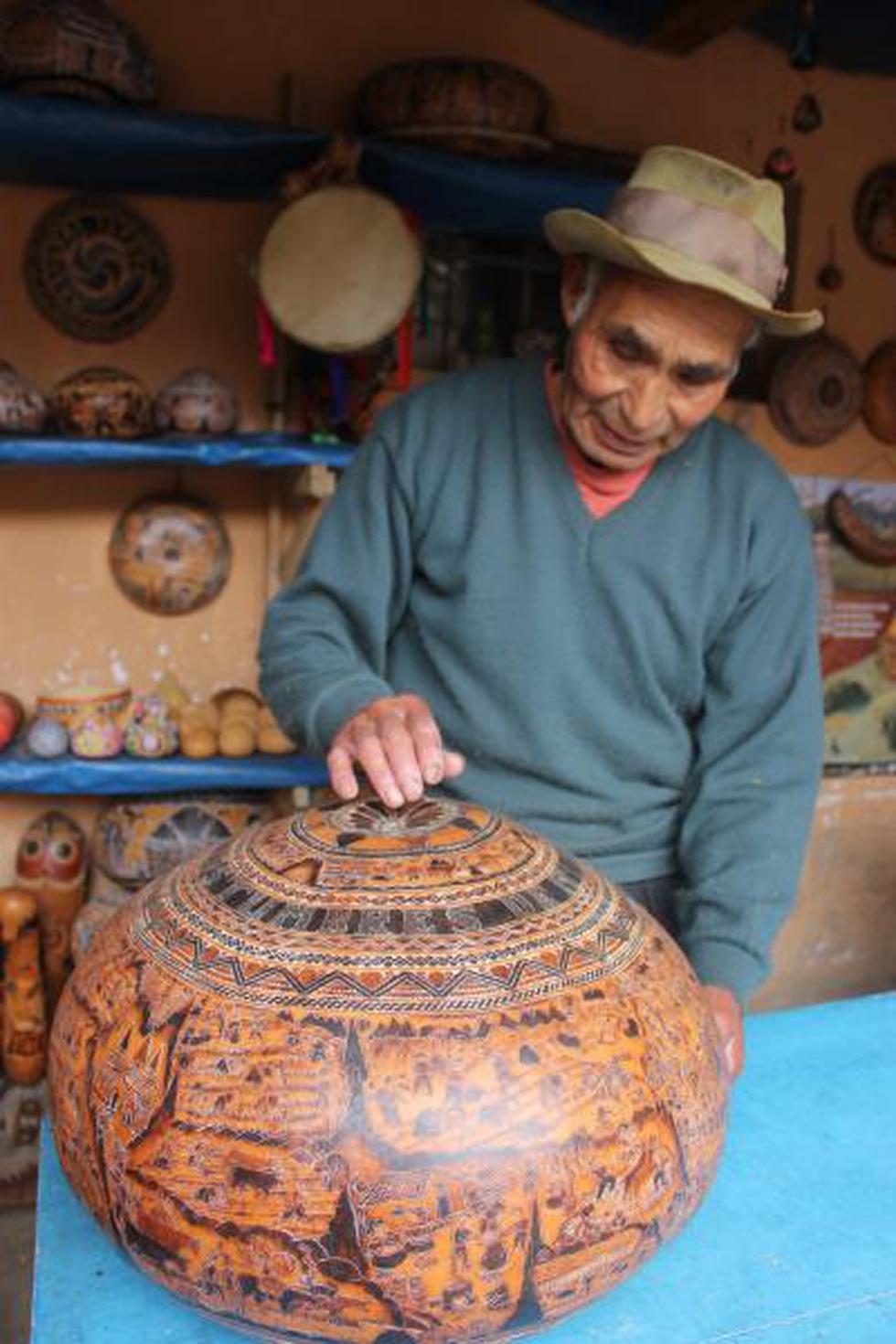 Maestro burilador es reconocido como Personalidad Meritoria (FOTOS)