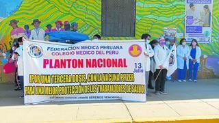 Médicos de Junín piden tercera dosis con urgencia debido a que colegas que se vacunaron están en UCI