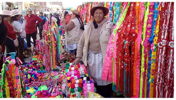 ​Santiago: Cintas y flores del Huaytapallana para adornar el ganado