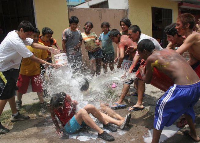 Sedapal: Lima y Callao pierden 120 millones litros de agua en carnavales