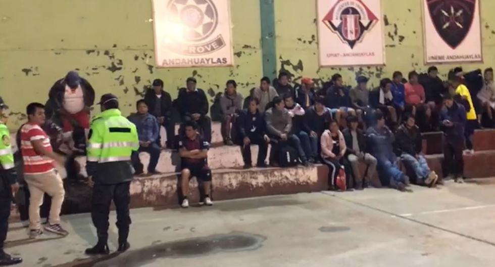 Apurímac: Detienen a 50 personas que bebían licor y jugaban fulbito en pleno estado de emergencia. (foto captura)