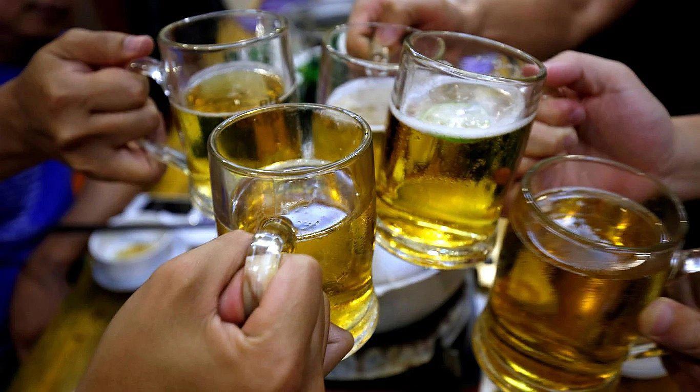 Cae el consumo de alcohol entre los más jóvenes porque no lo consideran necesario
