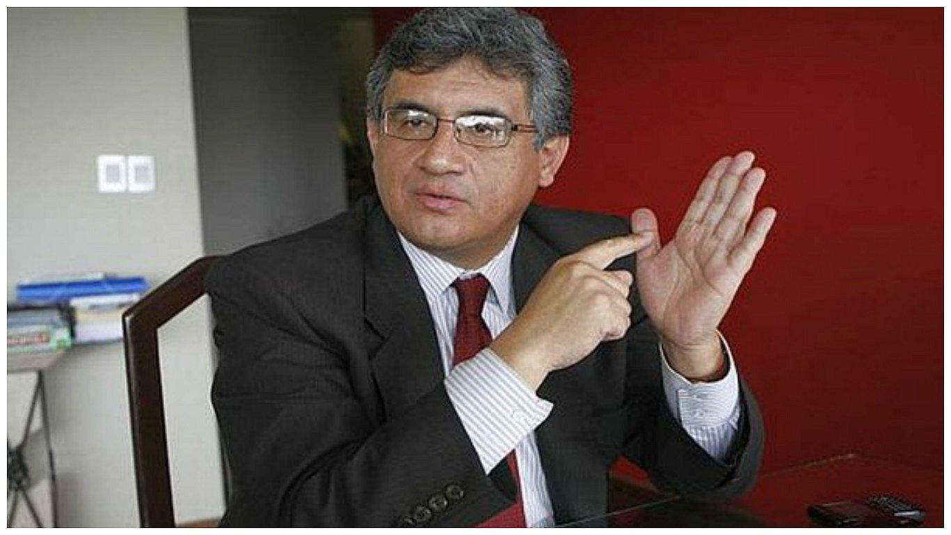 Juan Sheput aconseja a Kenji "dar pelea en el Congreso" y no solo en twitter