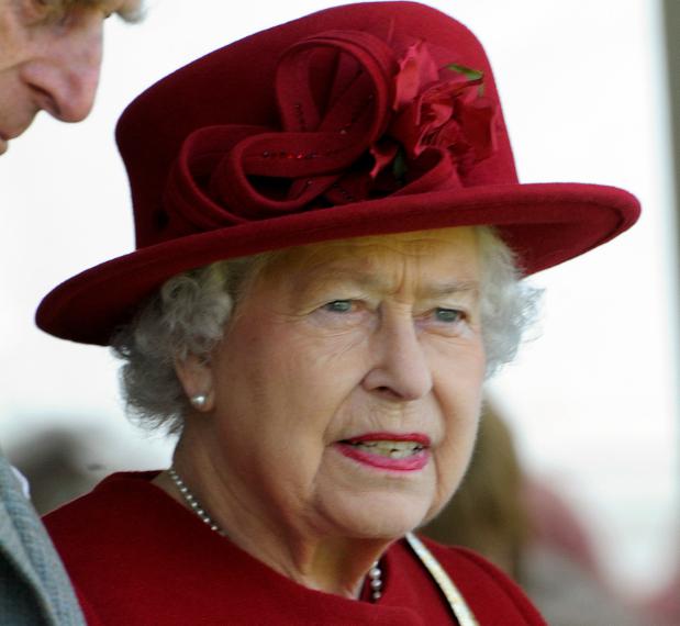 Isabel II pasa a la historia con el reinado más largo