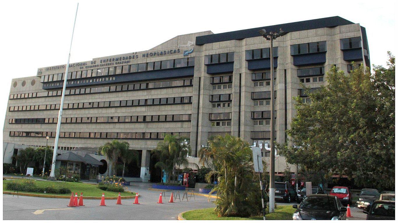 INEN: ex jefa se beneficia con pacientes a través de su clínica privada (VIDEO)