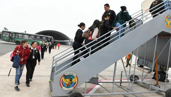 Autorizan viaje de personal FAP para vuelo aéreo de ciudadanos venezolanos que serán deportados del país. (Foto: Mininter)