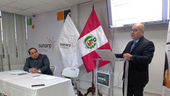 Conferencia de prensa se realizó en la sede de la Zona Registral Nº XIII en Tacna. (Foto: GEC)