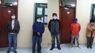 Policía detiene a ocho personas embriagándose en tienda de abarrotes en Cusco