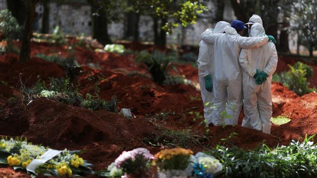 São Paulo estima 110.000 muertes por coronavirus en su jurisdicción. (Foto: AFP)