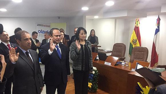 Exministro de Defensa Mariano González es ahora vicepresidente del Parlamento Andino