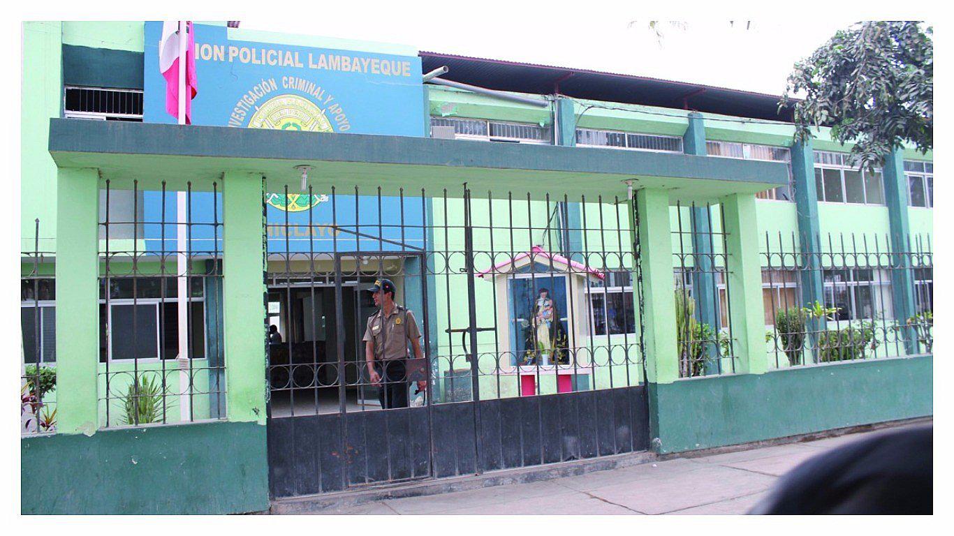 Hurtan cámara de fotos por S/ 33,000