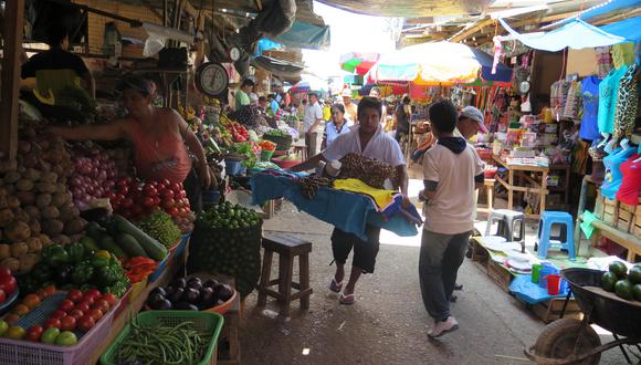 Tumbes: Los comerciantes informales sindican de cómplices a los regidores por el inminente desalojo