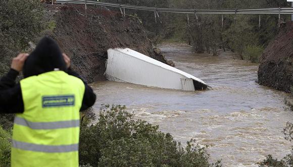 España: Intensas lluvias dejan tres muertos