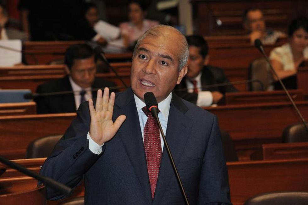 Minuto a minuto: Ministro Pedraza responde a pliego interpelatorio