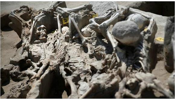 ​Grecia: Descubren fosa con esqueletos maniatados en antiguo cementerio (VIDEO)