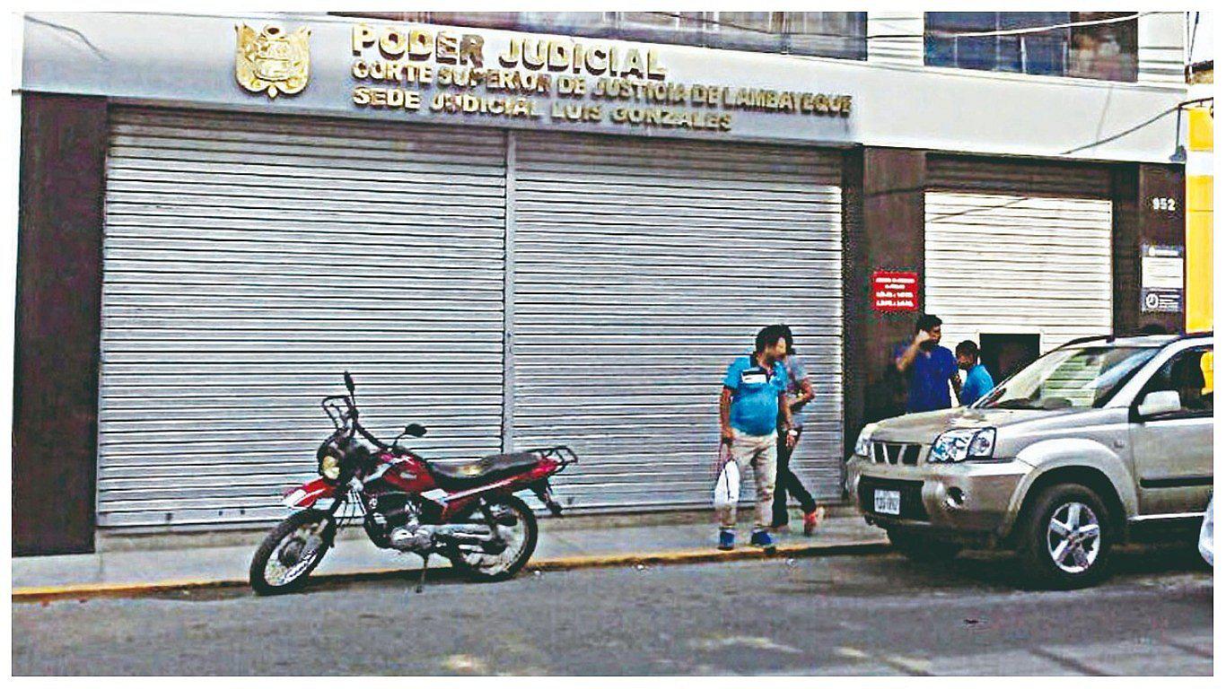 Contraloría advierte perjuicio de S/ 132 mil en contrataciones del Poder Judicial 