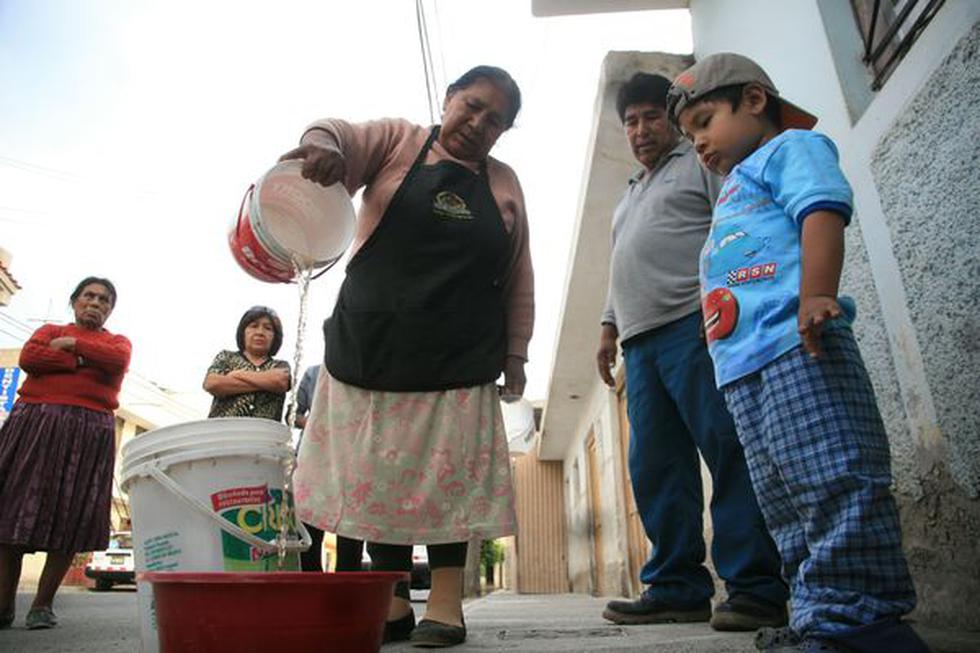 Población bebió agua con óxido por más de 5 horas