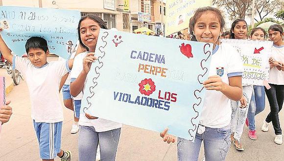 Sullana: Alumnos marcharon contra los abusos bajo el lema “Ni un niño menos”