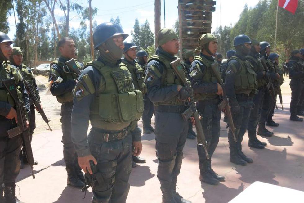 34 'tigres' del Escuadrón Verde salen listos para combates (FOTOS)