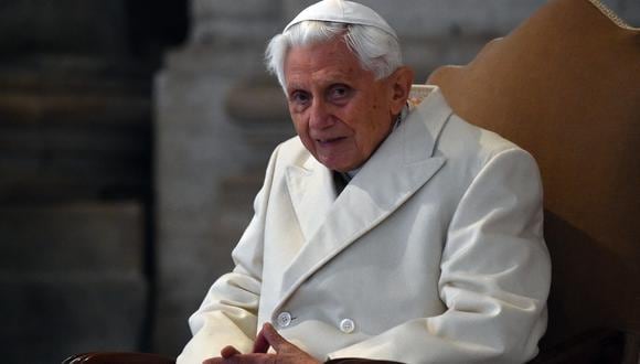 El documento, encargado por la archidiócesis a un equipo de abogados y que fue presentado hoy, destaca, asimismo, que Joseph Ratzinger ha rebatido “contundentemente” estas acusaciones. (Foto: Vincenzo PINTO / AFP)