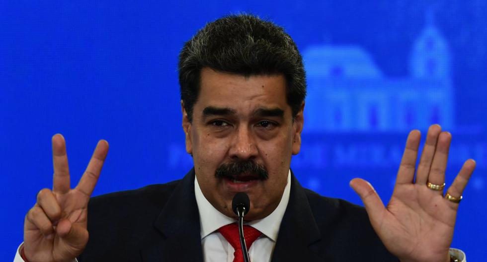 El de Venezuela, Nicolás Maduro, habla durante una conferencia de prensa en Caracas el 8 de diciembre de 2020. (Foto de YURI CORTEZ / AFP).