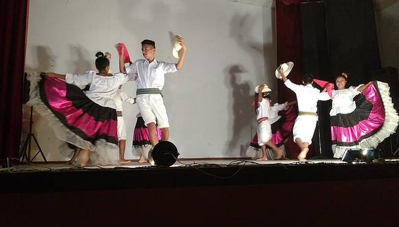 Piura: Inolvidable noche cultural en Chulucanas 