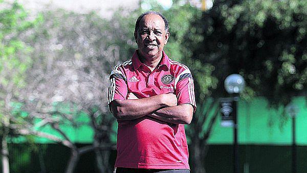 Augusto Palacios deja de ser entrenador del Orlando Pirates de Sudáfrica