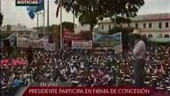 Humala vuelve a calificar a anteriores gobiernos como "estados panzones y gordos"