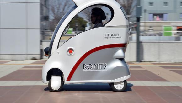 Hitachi presentó un vehículo para ancianos