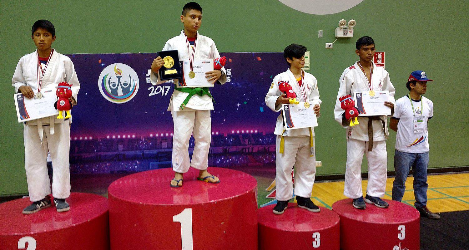 Piura: Judocas paiteños logran título de campeones regionales