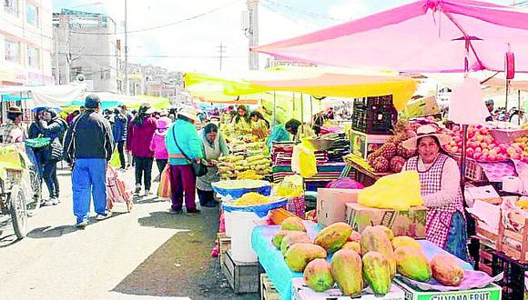 Comerciantes de Feria Sabatina serán reubicados en avenidas Progreso y Costanera