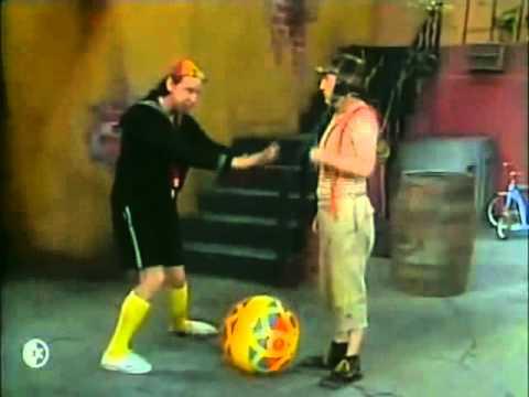 El día que el Chavo del Ocho quiso ser arquero de la selección peruana (Videos)