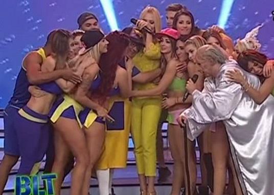 Laura Huarcayo llora tras anunciar que se va de 'Bienvenida la Tarde' (VIDEO)