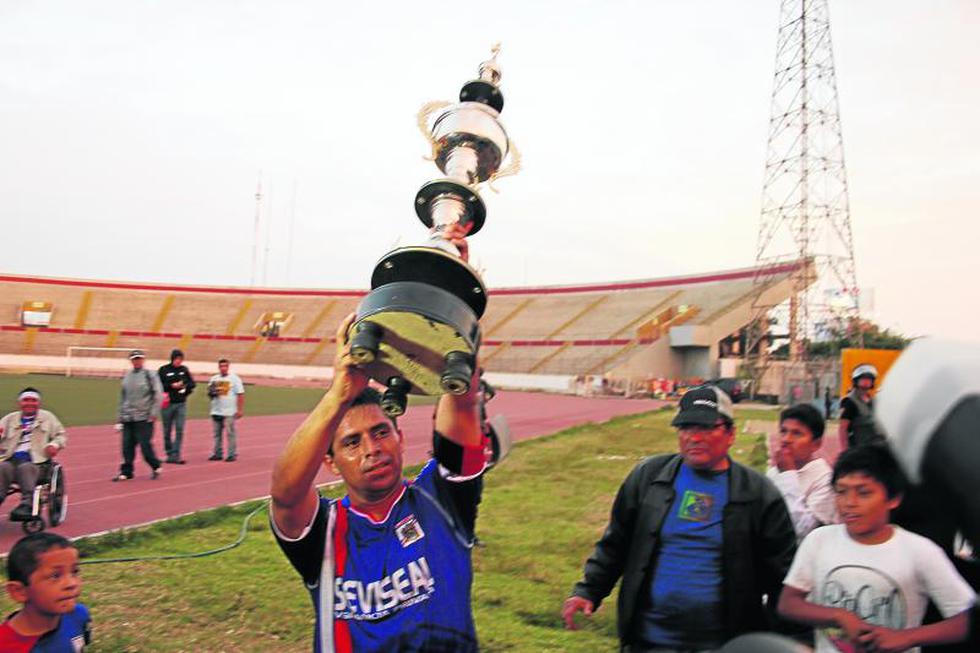 Mannucci campeón del fútbol trujillano