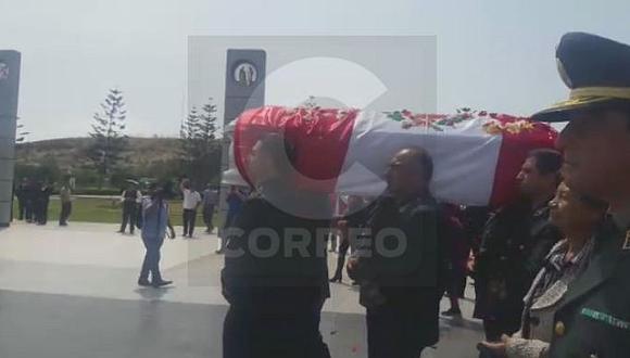 Chorrilos: dan el último adiós a policía abatido durante balacera (FOTOS)