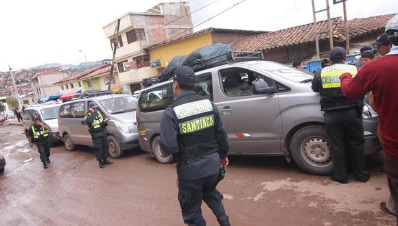 Cusco: policía realizó disparos para salvar a fiscalizadores