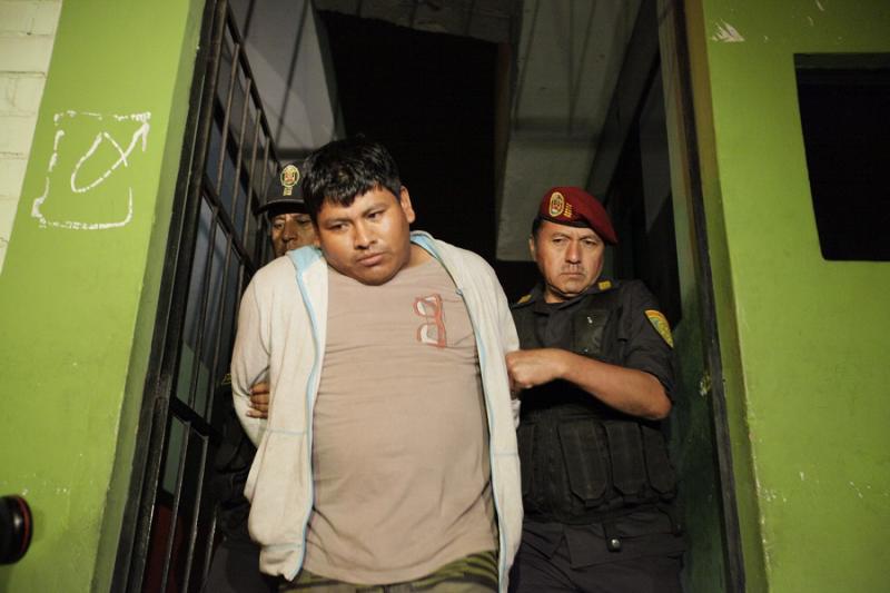 Capturan a dos delincuentes en Villa el Salvador