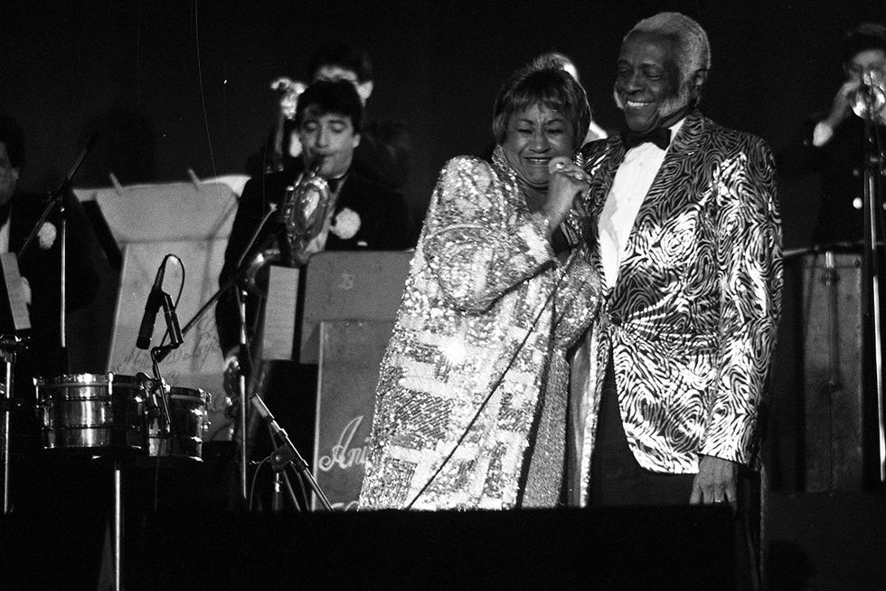 Celia Cruz no solo trajo su voz a Lima, también vino con su esposo, el músico cubano - estadounidense Pedro Knight, ofreciendo un emotivo musical con ese amor, entregado para sus admiradores limeños, y que se vió reflejado en todas sus canciones, dedicadas con mucha emoción. El público gozó de su participación, su ritmo era contagioso, jugó con el repertorio y demostró el gran virtuosismo de su voz, esa voz que la llevó a la gloria.